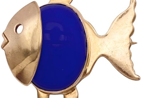 Blue Onyx Scarab Fish Pin Brooch 14K Gold