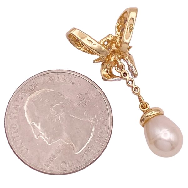 Cultured Pearl Bow Pendant 14K Gold back