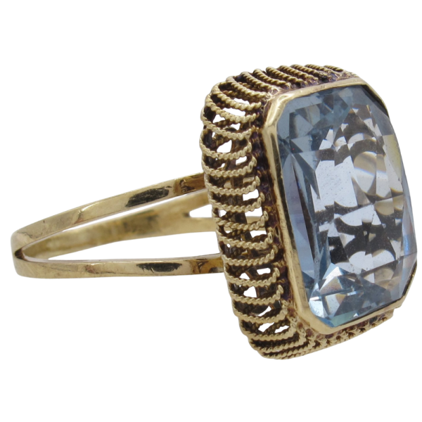 Cushion Cut Blue Spinel Mid-Century Ring 14K Yellow Gold Side (1)