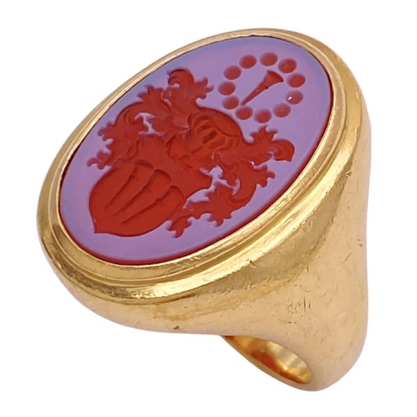 Heraldic Crest Banded Agate Intaglio Signet Ring 18K Gold side