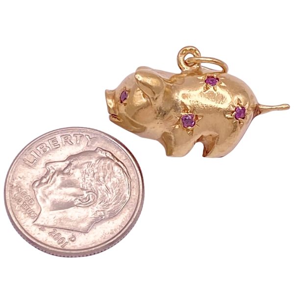 Ruby Piggy Bank Charm 14K Gold Three-Dimensional size