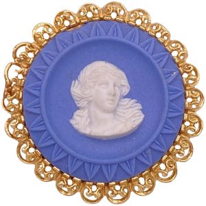 Wedgwood England Blue Cameo Statement Ring 14K Gold