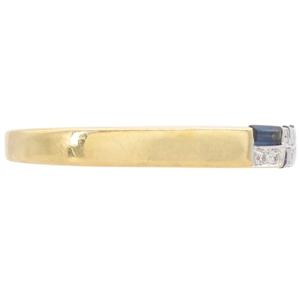 0.72ctw Diamond & Sapphire Geometric Band Ring 18K Gold side