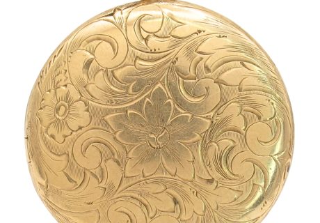 Edwardian Era Round Floral Locket Pendant 14K Gold front