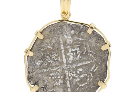 Shipwreck 8 Reales Silver Coin Pendant in 14K Gold front