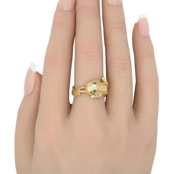 Vintage 0.10ctw Emerald Frog Ring 14K Gold worn