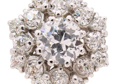 Art Deco 1.50 carat Diamond Scalloped Halo Engagement Ring GIA Certified