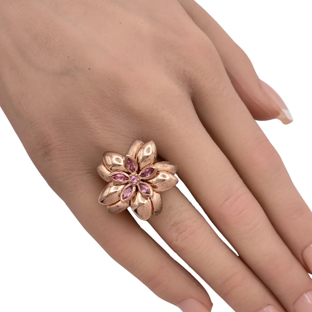 Pink Tourmaline Large Flower Ring 14K Rose Gold Modeled Pink Tourmaline Large Flower Ring 14K Rose Gold Modeled
