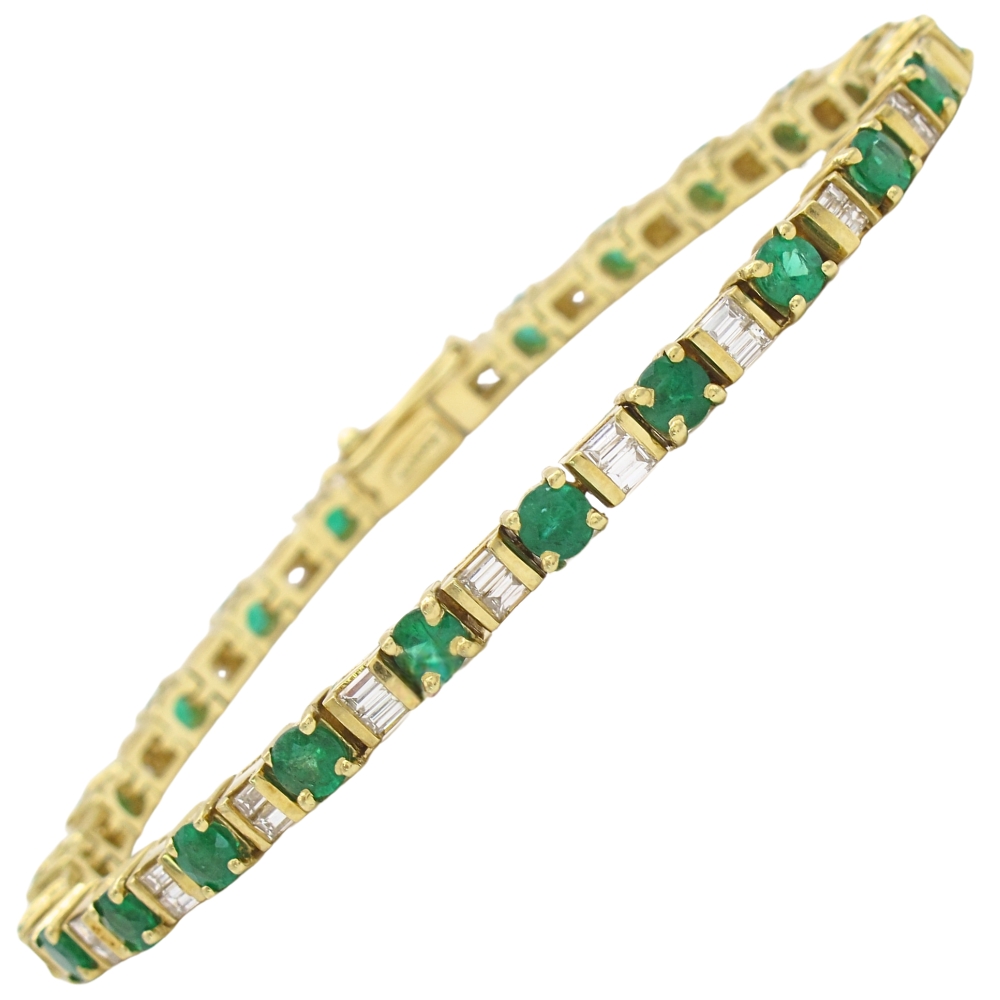 5.75ctw Natural Emerald Line Bracelet 18K Gold 5.75ctw Natural Emerald Line Bracelet 18K Gold