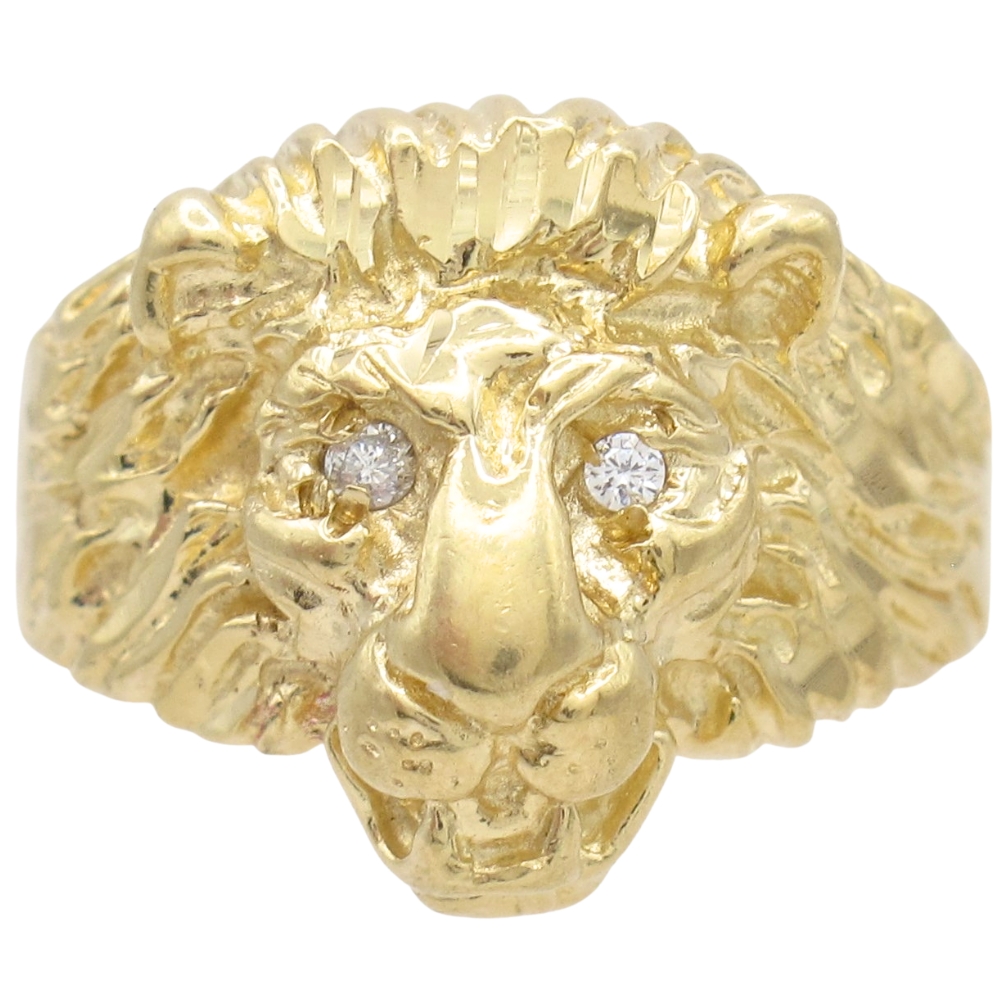 Lion’s Head Ring with Diamond Eyes in 14K Gold