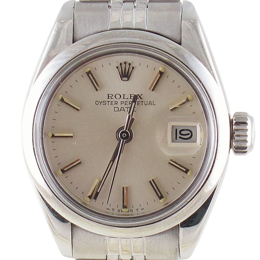 Pre-Owned Ladies Rolex 26MM Date (1981) Stainless Steel Model 6916 Front Close