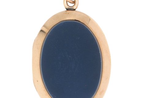 Victorian Mourning Era Banded Agate Locket 14K Gold front