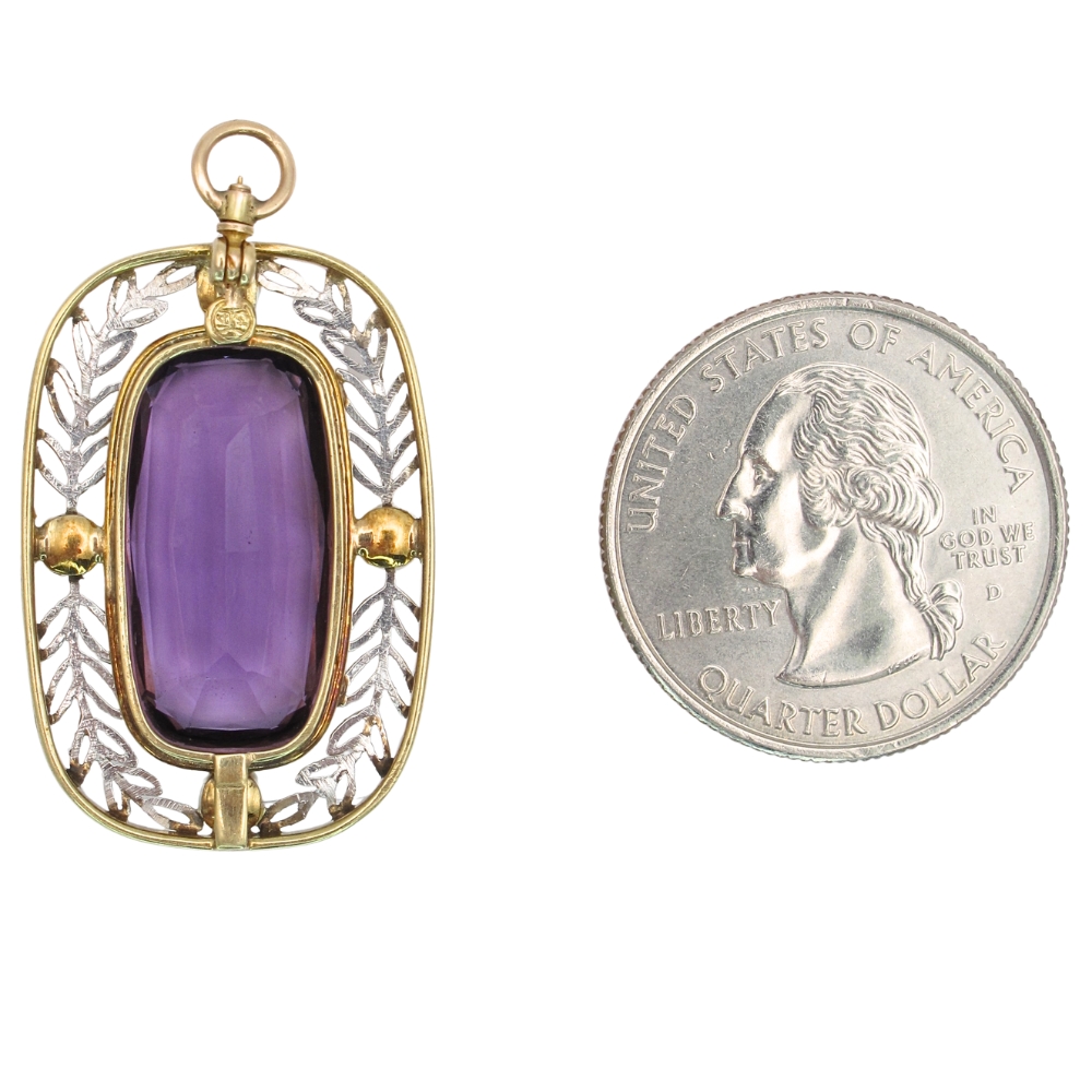 Vintage 8.80ct Amethyst Pendant with Cultured Pearls 14K Gold back and size Vintage 8.80ct Amethyst Pendant with Cultured Pearls 14K Gold back and size
