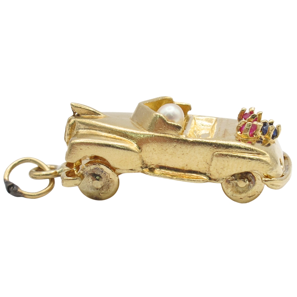 Vintage Jeweled Convertible Car Charm 14K Gold Three-Dimensional side Vintage Jeweled Convertible Car Charm 14K Gold Three-Dimensional side