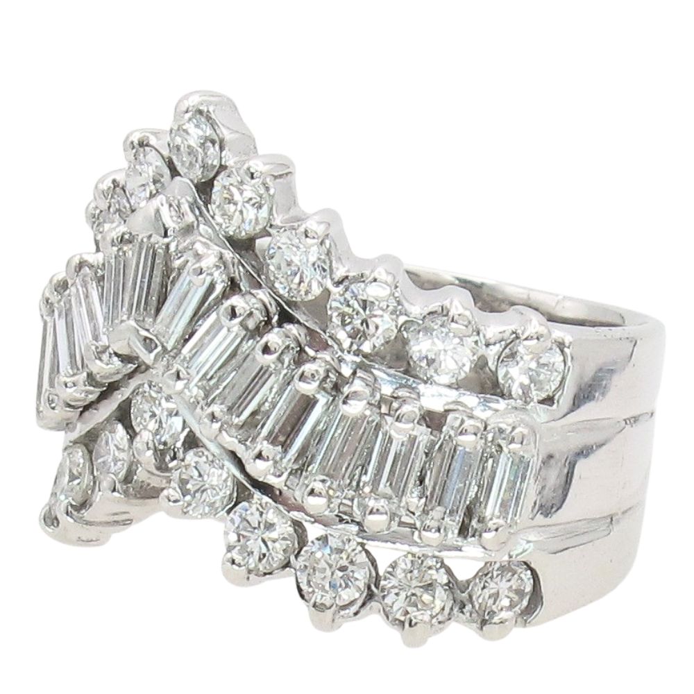 1.73ctw Diamond Chevron 3 Row Band 14K White Gold Side 1.73ctw Diamond Chevron 3 Row Band 14K White Gold Side