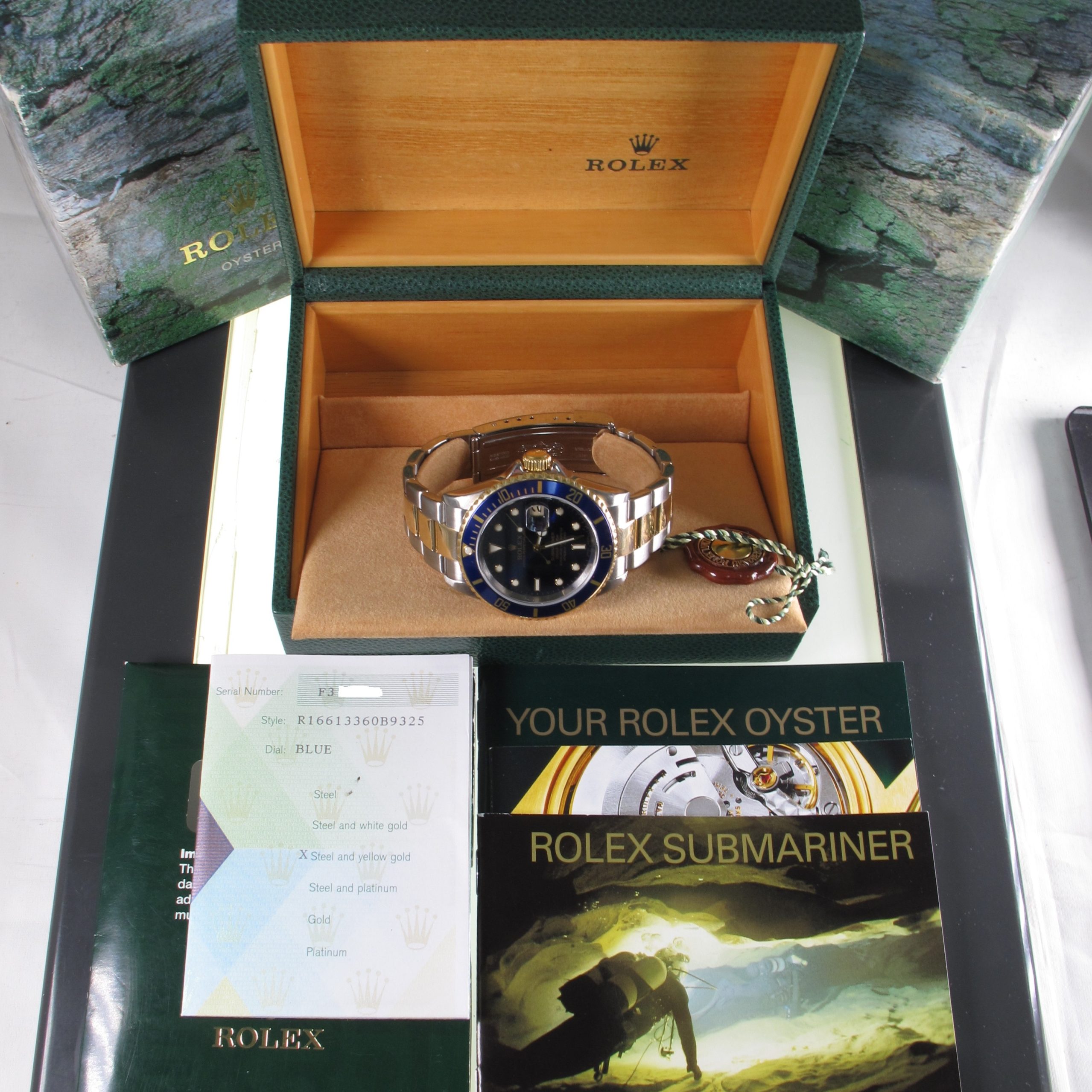 Pre-Owned Rolex 40MM Two Tone Submariner (2003) Model 16613 b and p