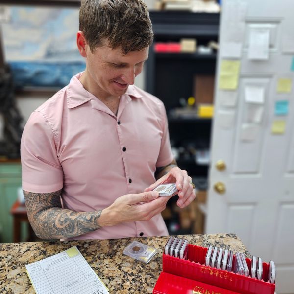 Trusted Coin Dealers in Largo, FL – Arnold Jewelers