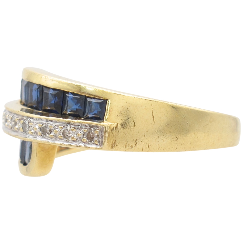 1.28ctw Princess-Cut Sapphire Off-Set Ring 18K Gold side 1.28ctw Princess-Cut Sapphire Off-Set Ring 18K Gold side