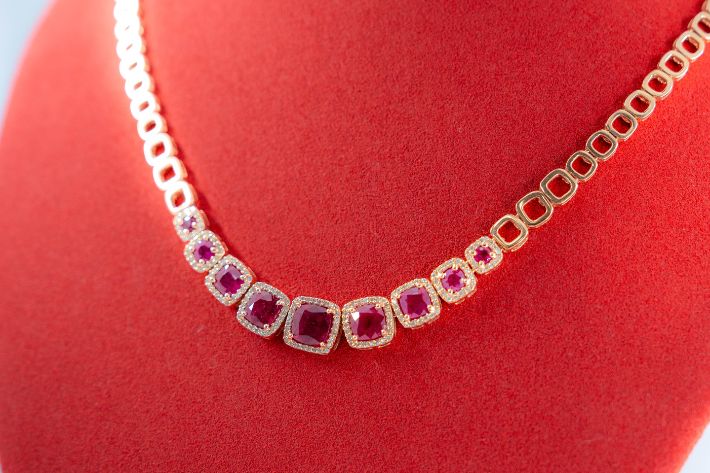 Where Can I Buy Real Jewelry Online at Arnold Jewelers near Pinellas Park