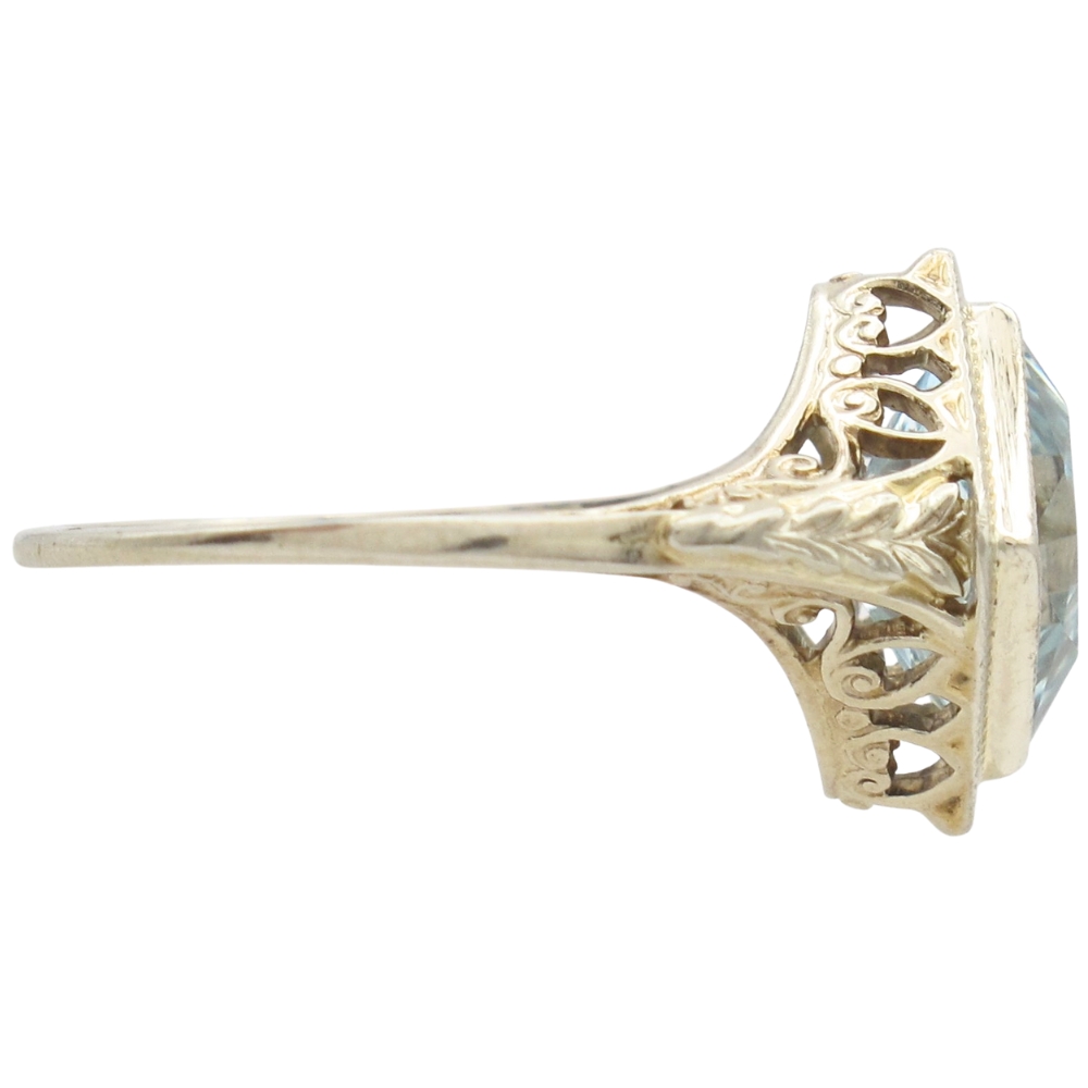 Art Deco 1.91ct Aquamarine Solitaire Ring 14K White Gold side Art Deco 1.91ct Aquamarine Solitaire Ring 14K White Gold side