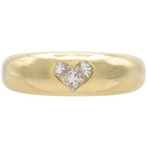 0.25ctw Domed Diamond Heart Band Ring 14K Gold front