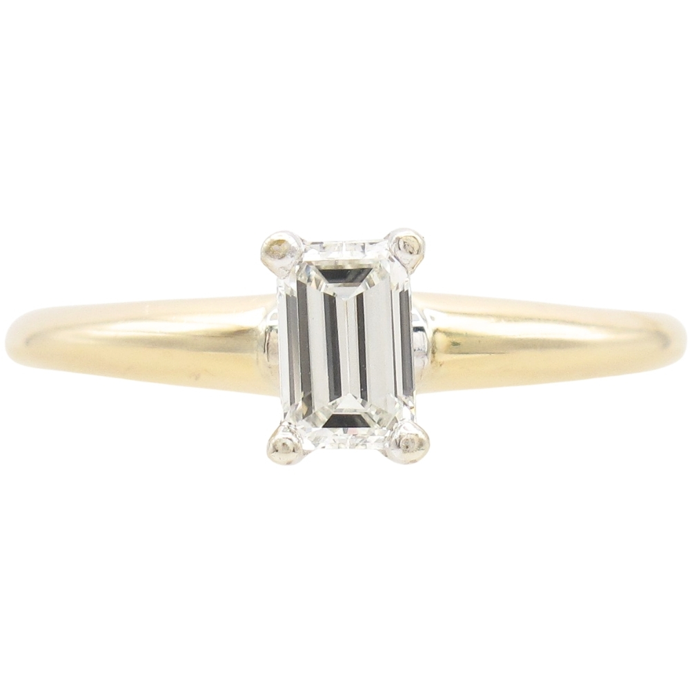 0.45ct Emerald-Cut Diamond Solitaire Engagement Ring 14K Gold