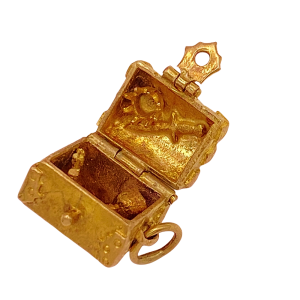 Treasure Chest Charm 9KYG