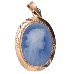Blue Cameo Pendant 14k Yellow Gold Front