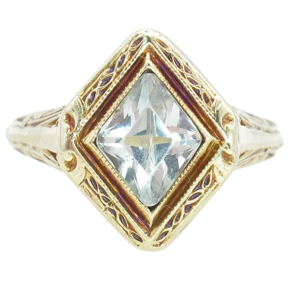Detailed Edwardian Kite Shape Aquamarine Ring 18K