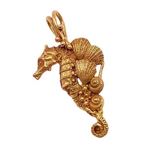 Seahorse Shell Pendant 14KYG