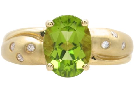 2.03ctw Peridot Ring with Diamond Accents in 14K Yellow Gold front