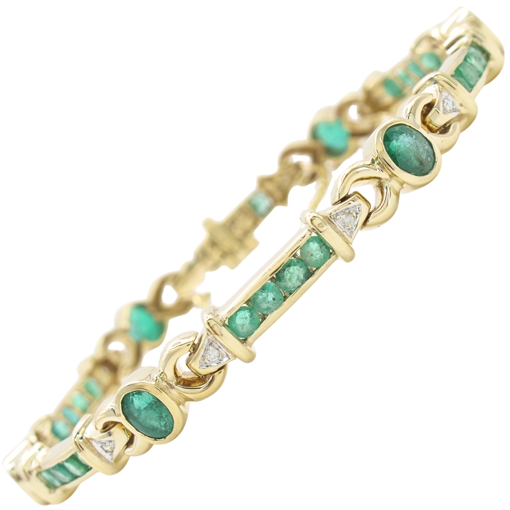 3.33ctw Emerald Line Bracelet 14K Gold